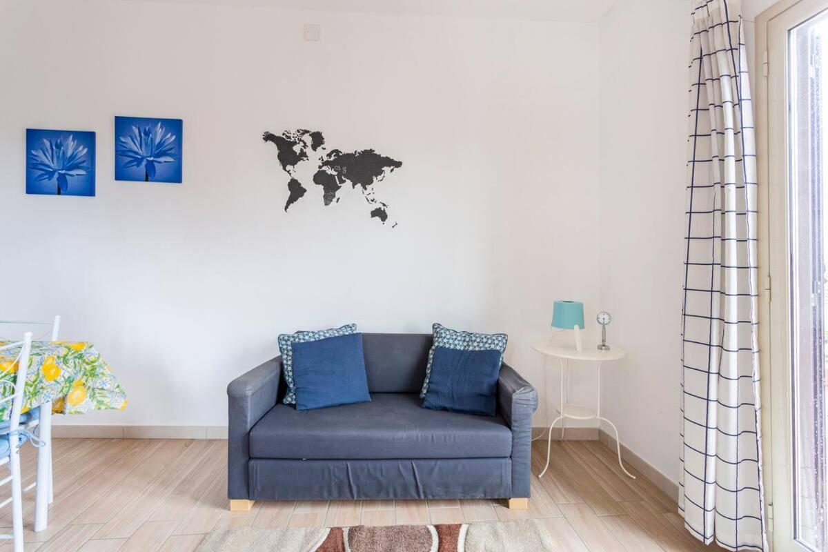 Frank'S House - Appartamento Con Terrazzo In Centro パレルモ エクステリア 写真